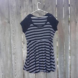 Torrid size 3 striped dress with lace sleeves